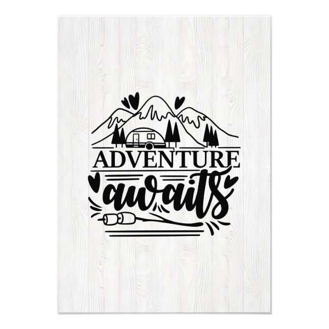 Camper Gift Adventure Awaits Fotodruck (Vorne)