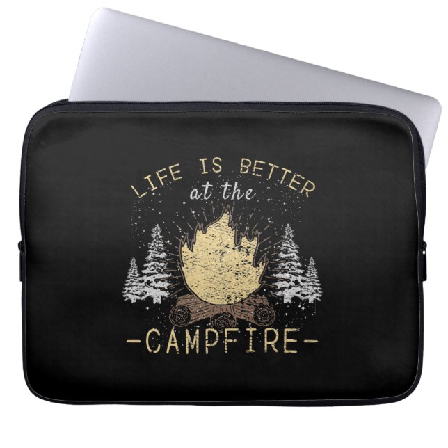 Campfire - Das Leben wird besser durch das Campfeu Laptopschutzhülle (Vorderseite)