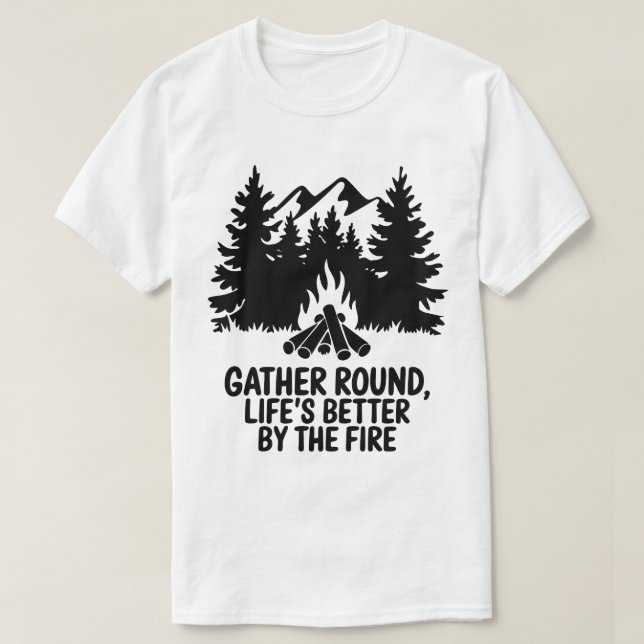 Campfire Nights Mountain Forest Silhouette Zitat T-Shirt (Design vorne)