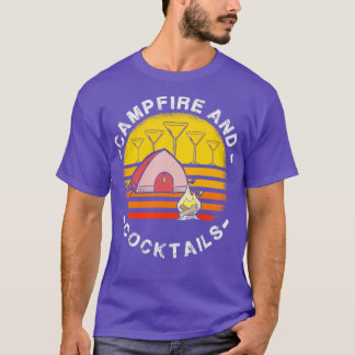 Camping Campfire und Cocktails T-Shirt