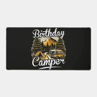 Camping de campeur d'anniversaire