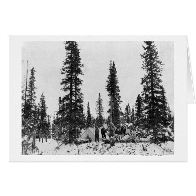 Camping de neige au nord du cercle arctique (Devant horizontal)