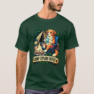 Camping-Hund am Lagerfeuer T-Shirt
