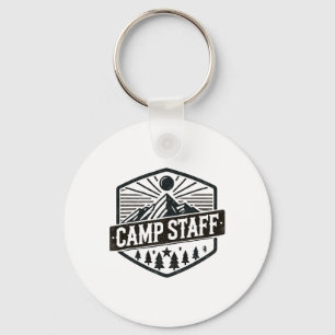 Camping-Mitarbeiter T-Shirt-Design für das Sommerc Schlüsselanhänger