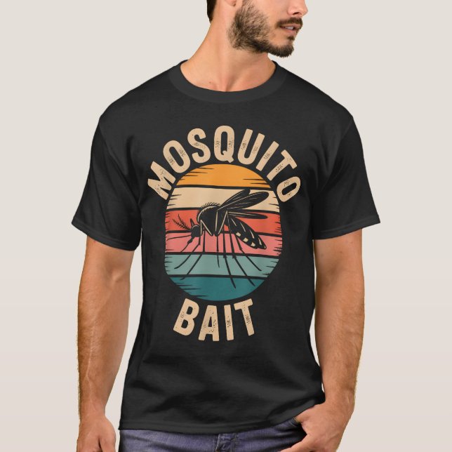 Camping-Mücken-Köder-Campfire-Camper T-Shirt (Vorderseite)