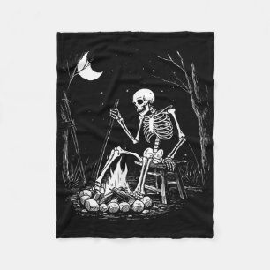 Camping Skelettknochen Halloween Forest Campfire G Fleecedecke