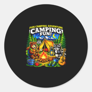 Camping-Spaß-Abenteuer-lustiges-Lagerfeuer-im-Frei Runder Aufkleber