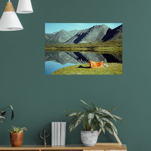 Camping von unbekanntem Poster-See Poster (Wohnzimmer 1)