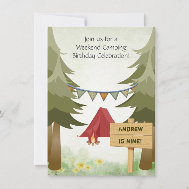 Camping, Zelt und Campfire Woodland Geburtstag Einladung (Vorderseite)