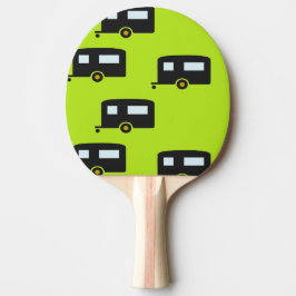 Campinganhänger auf grün tischtennis schläger