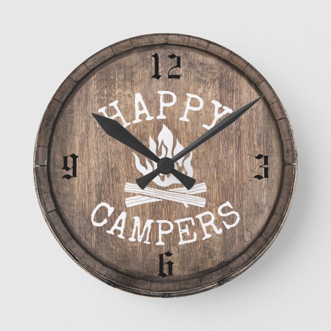 Campings-Familien-glückliche Runde Wanduhr (Vorderseite)