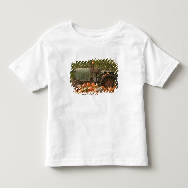 CANADA, British Columbia, Keremeos. Herbst / 2 Kleinkind T-shirt (Vorderseite)
