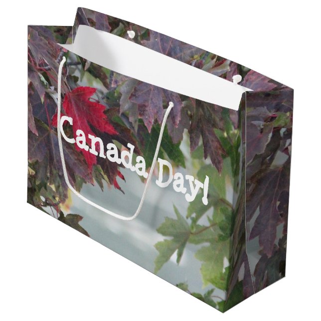 Canada Day Gift Bag Große Geschenktüte (Vorderseite Schrägansicht)