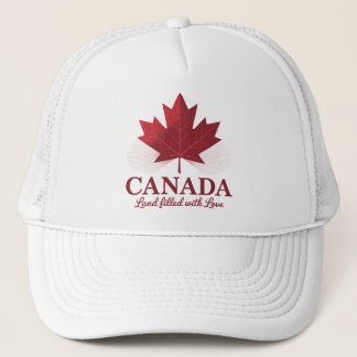 Canada – Land Filled with Love T-Shirt | Heartfelt Truckerkappe
