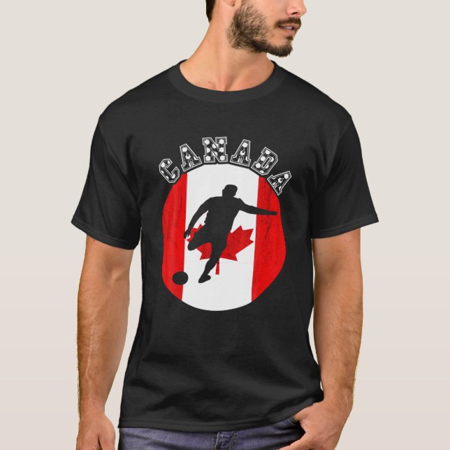 Canadian Soccer Player Maple Leaf Canadian Roots C T-Shirt (Vorderseite)