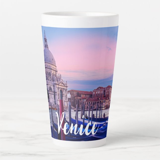Canal Grande mit Gondeln und Kirche in Venedig Milchtasse (Vorderseite)