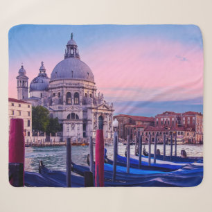 Canal Grande mit Gondeln und Kirche in Venedig Sherpadecke