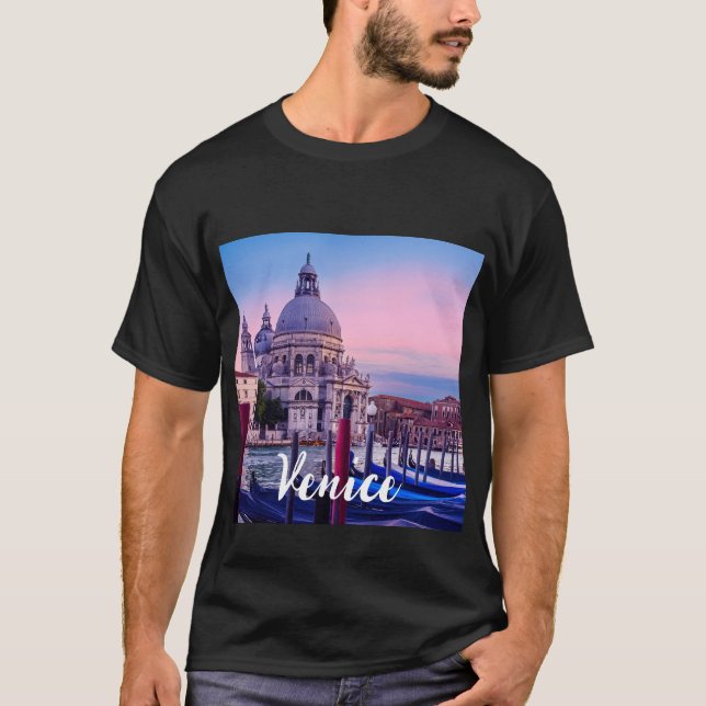 Canal Grande mit Gondeln und Kirche in Venedig T-Shirt (Vorderseite)