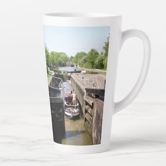 CANAL NARROWBOATS MILCHTASSE (Rechts)
