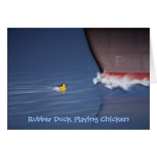 Canard en caoutchouc jouant le poulet