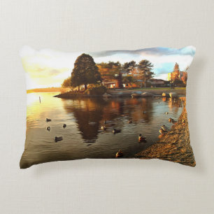 Canards et arbres au Coussin de l'ascension du cou