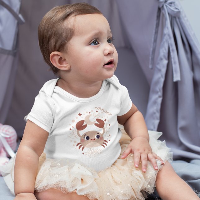 Cancer Baby: "Crab's Cosy Zodiac Style" Baby Strampler (Von Creator hochgeladen)