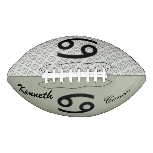 Cancer Zodiac Symbol Standard von Kenneth Yoncich Football (Vorderseite)