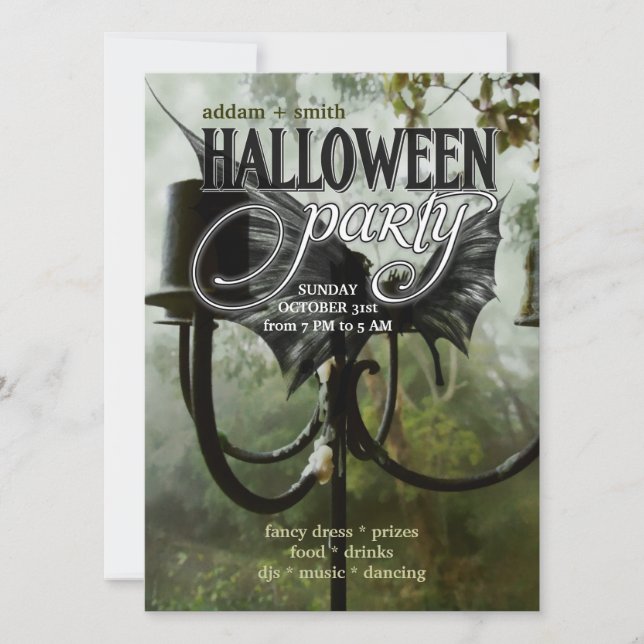 Candelabra Bat Wings Halloween-Party Cards Einladung (Vorderseite)