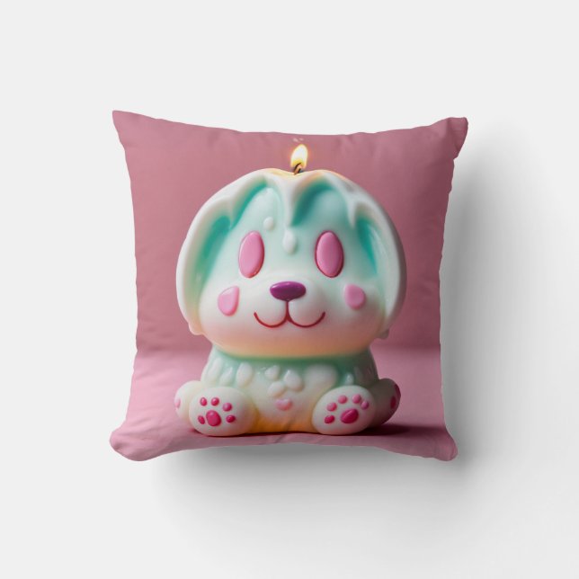 Candlelit Panda: Gemütliches Nachtleben T-Shirt Kissen (Vorderseite)