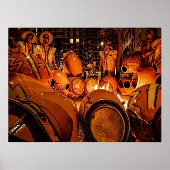 Candombe-Trommeln werden gedämpft, Montevideo, Uru Poster (Vorne)