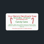 Candy Cane Handmade Christmas Soap Labels Template Adressaufkleber<br><div class="desc">Diese anpassbaren Seifenetiketten sind perfekt für Ihre Weihnachtsweih-Sonderausgabe. Sie haben ein Bild von zwei rot-weiß gestreiften Süßigkeiten. Personalisieren Sie das Design, indem Sie die Beispielwörter und Informationen in der Vorlage durch Ihre eigenen ersetzen. Sie können auch die Hintergrundfarbe oder Schriftart ändern, wenn Sie gewollt haben. Einige der Wörter sind grün,...</div>