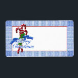 Candy Cane Merry Christmas Shipping Labels<br><div class="desc">Eine Gruppe von leckeren roten und weißen Süßwarenkonserven,  verbunden mit blauem Band und heilig auf Weihnachten-Rücksendeadressen-Aufklebern mit Korbwebenblau Hintergrund,  die eine fröhliche Weihnachtsbotschaft senden. Wir spezialisieren uns auf kundenspezifische Designs,  deshalb kontaktieren Sie uns,  wenn Sie ein einzigartiges,  maßgeschneidertes Layout mit diesem einfachen Bonbondesign wünschen.</div>