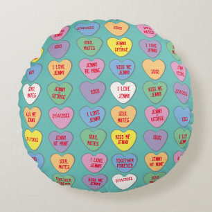 Candy Hearts Custom Messages Valentine Rundes Kissen