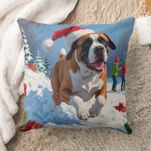 Cane Corso läuft im Schnee mit Weihnachtsmütze Kissen