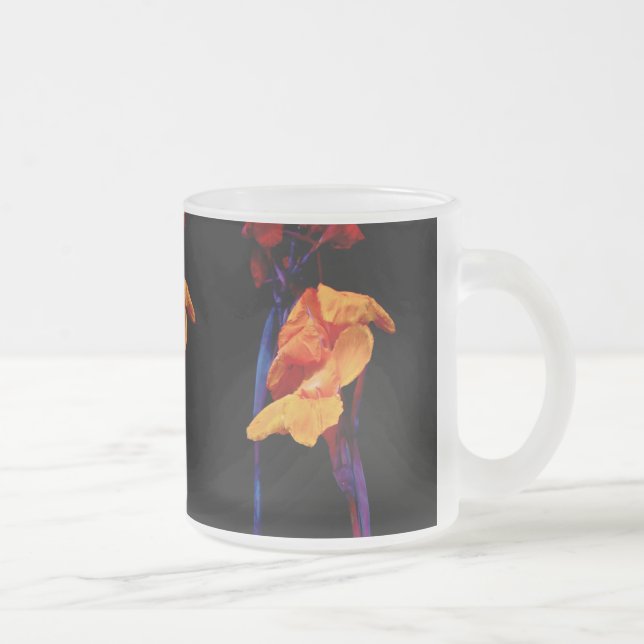 Canna Lilies auf Schwarz mit Blau Mattglastasse (Rechts)
