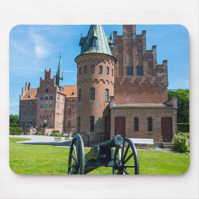 Cannon auf Schloss Egeskov Mousepad (Vorne)