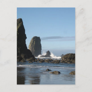 Cannon Beach und Haystack Rock Packpapier Postkarte