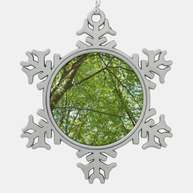 "Canopy of Spring Blätter Green Nature Scene Schneeflocken Zinn-Ornament (Vorderseite)
