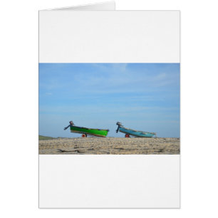 Canots sur une plage