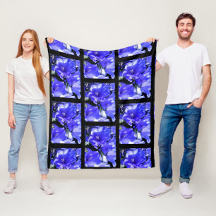 CANTERBURY BELLS BLUME FLEECE BLANKET