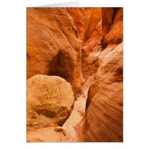 Canyon à fente creux rouge