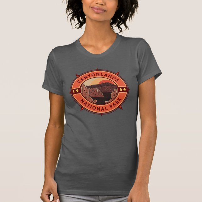 Canyonlands Nationalpark Retro Kompass Emblem T-Shirt (Vorderseite)