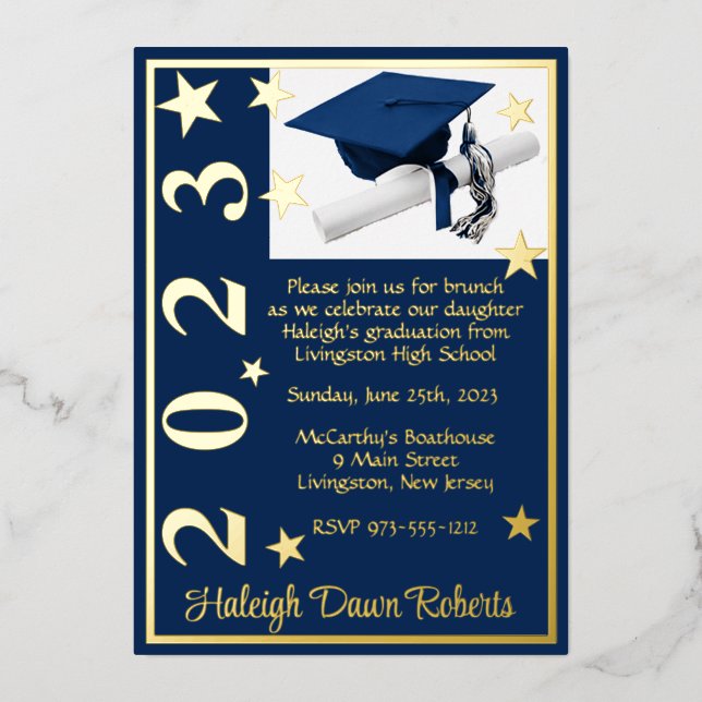 Cap, Diploma, & Stars, Dunkelblau & Gold Abschluss Folieneinladung (Vorderseite)