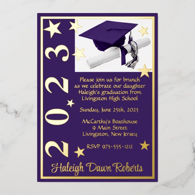 Cap, Diploma & Stars, Lila & Gold Abschluss Folieneinladung (Vorderseite)