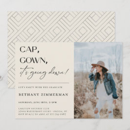 Cap Gown Es geht zur Absolventen-Party Einladung