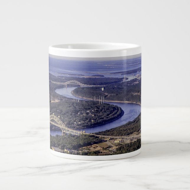 Cape- Codkanal-Tunnel-bohrwagenTasse Jumbo-Tasse (Vorderseite)