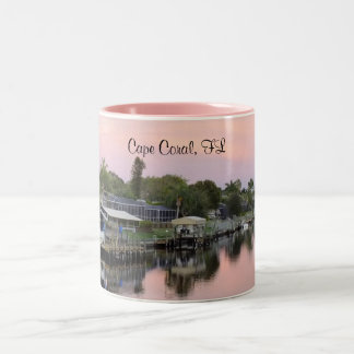 Cape Coral, Florida Kanal, Zweifarbige Tasse