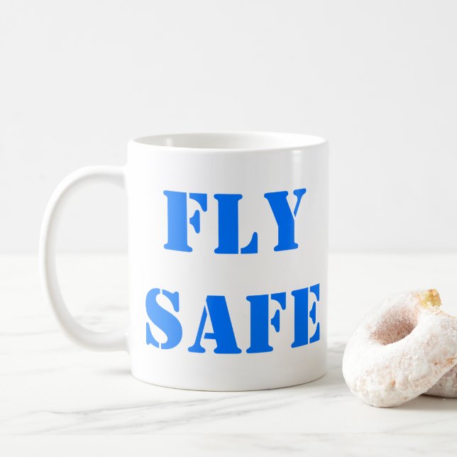 Capitaine Moonbeam "FLY SAFE" MUG (Avec donut)