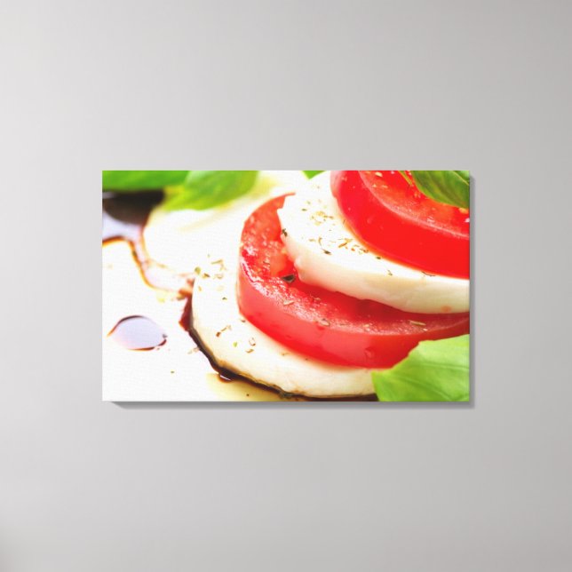 Caprese Salad Tomaten- und Mozzarella-Scheiben Leinwanddruck (Vorderseite)