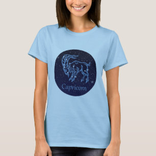 Capricorn-Sternbild und Sternzeichen mit Sternen T-Shirt